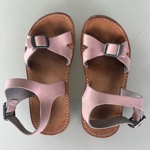 Freshly Picked size 9 blush pink sandals